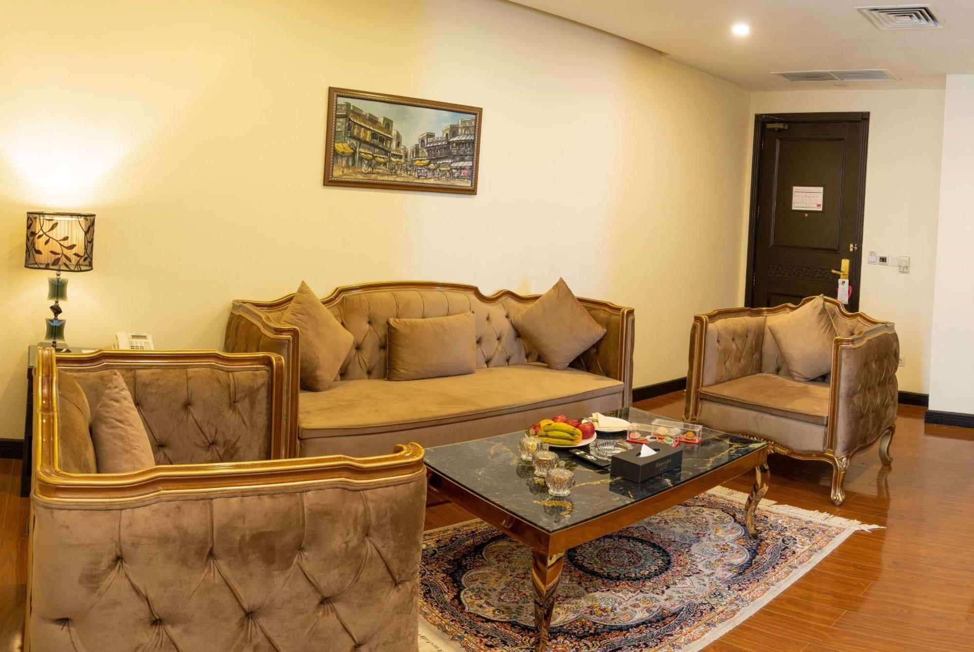 Ramada By Wyndham Islamabad Exterior photo