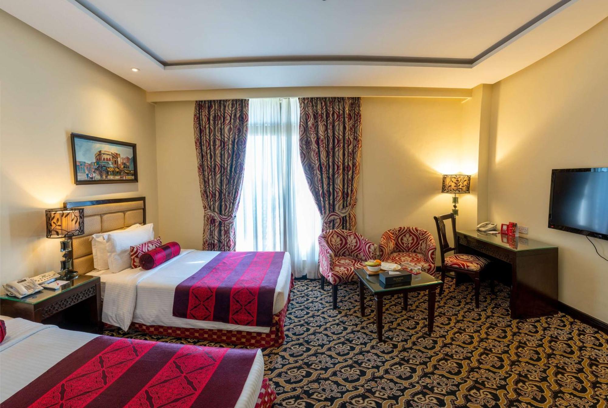 Ramada By Wyndham Islamabad Exterior photo
