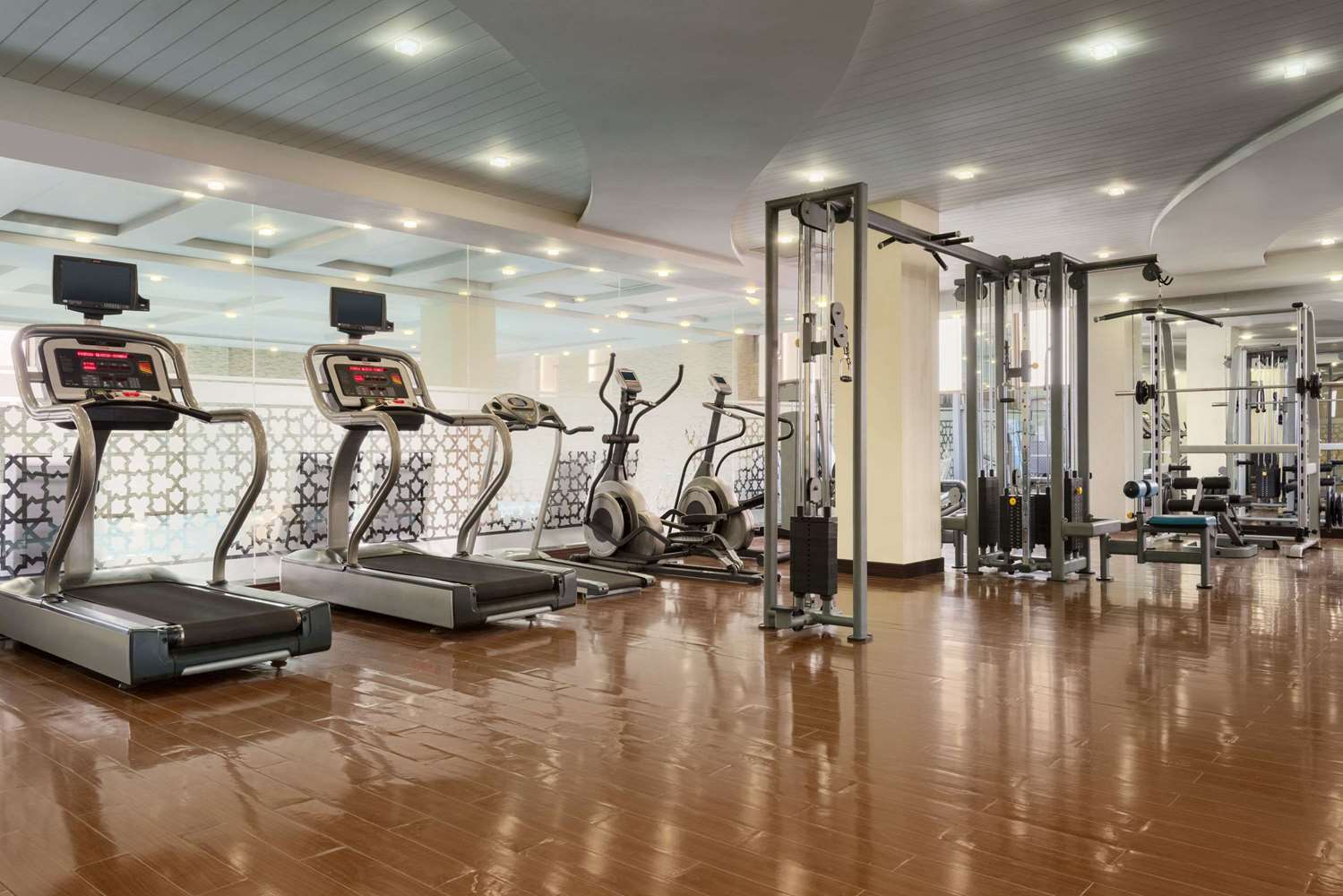 Ramada By Wyndham Islamabad Exterior photo